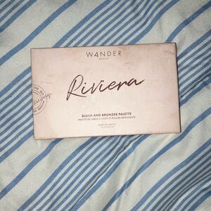 Brand: Wander Beauty, Blush and Bronzer Palette